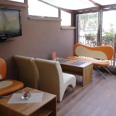 юг Guest house *